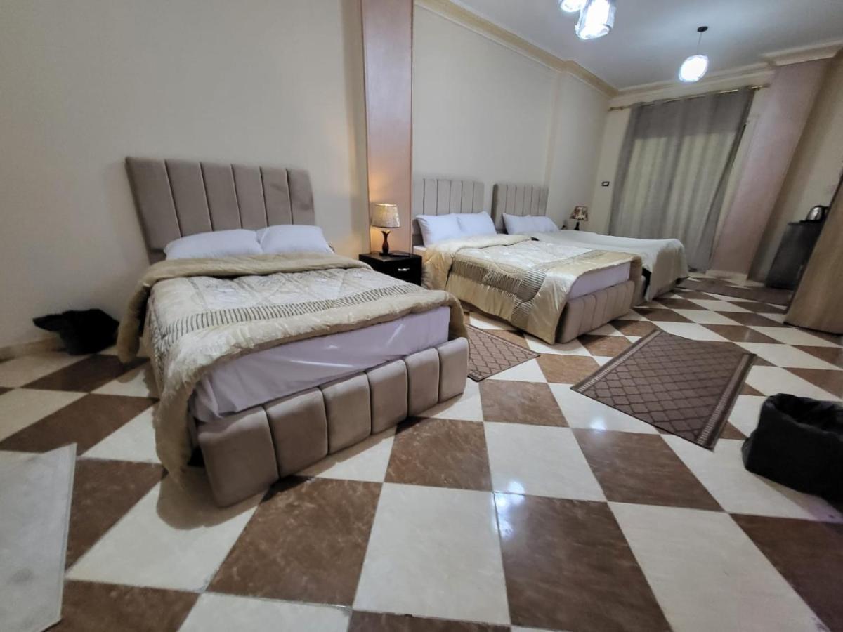 Magic Golden Pyramids View Hotel Kafrat al Jabal ภายนอก รูปภาพ