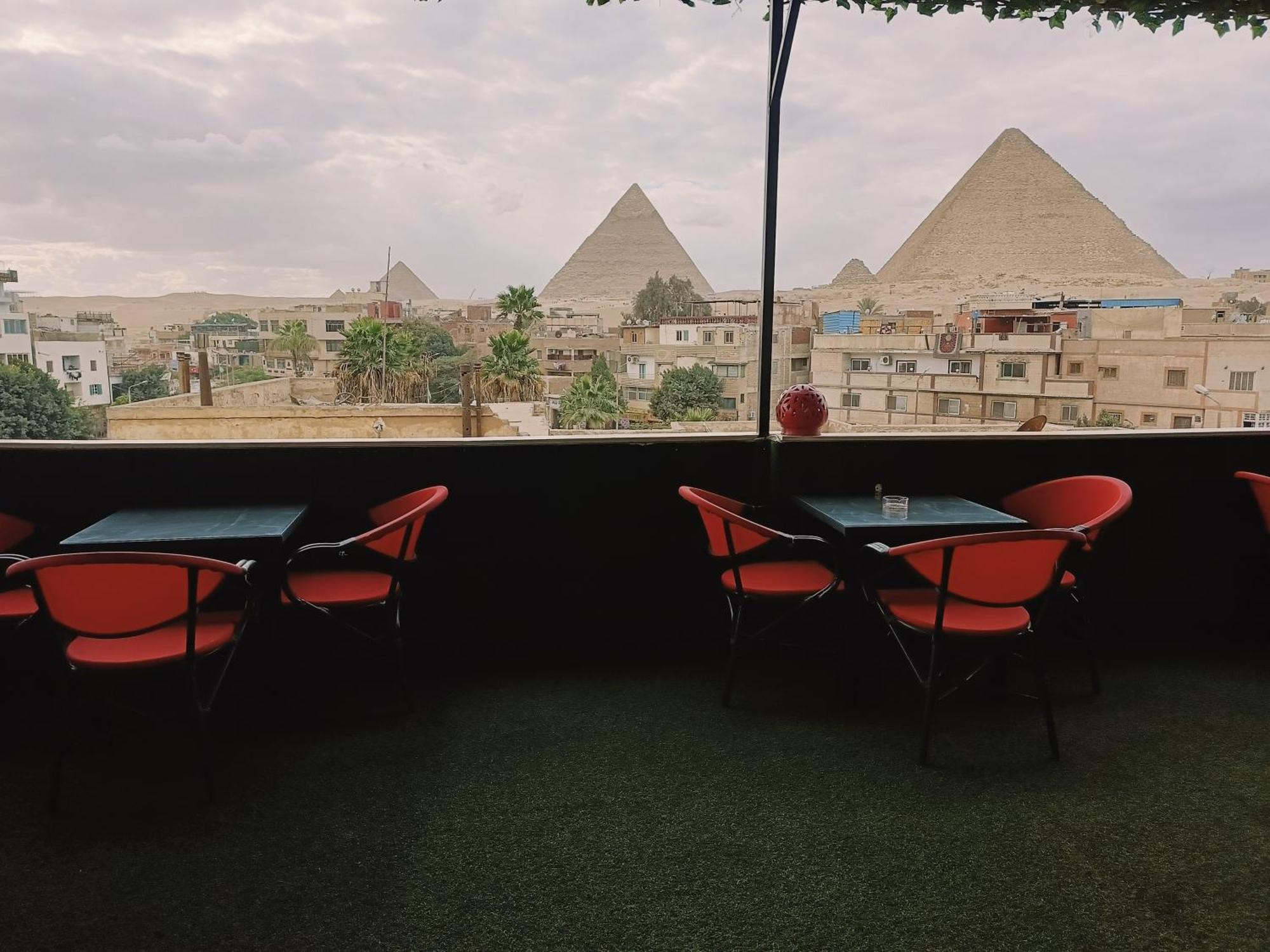 Magic Golden Pyramids View Hotel Kafrat al Jabal ภายนอก รูปภาพ