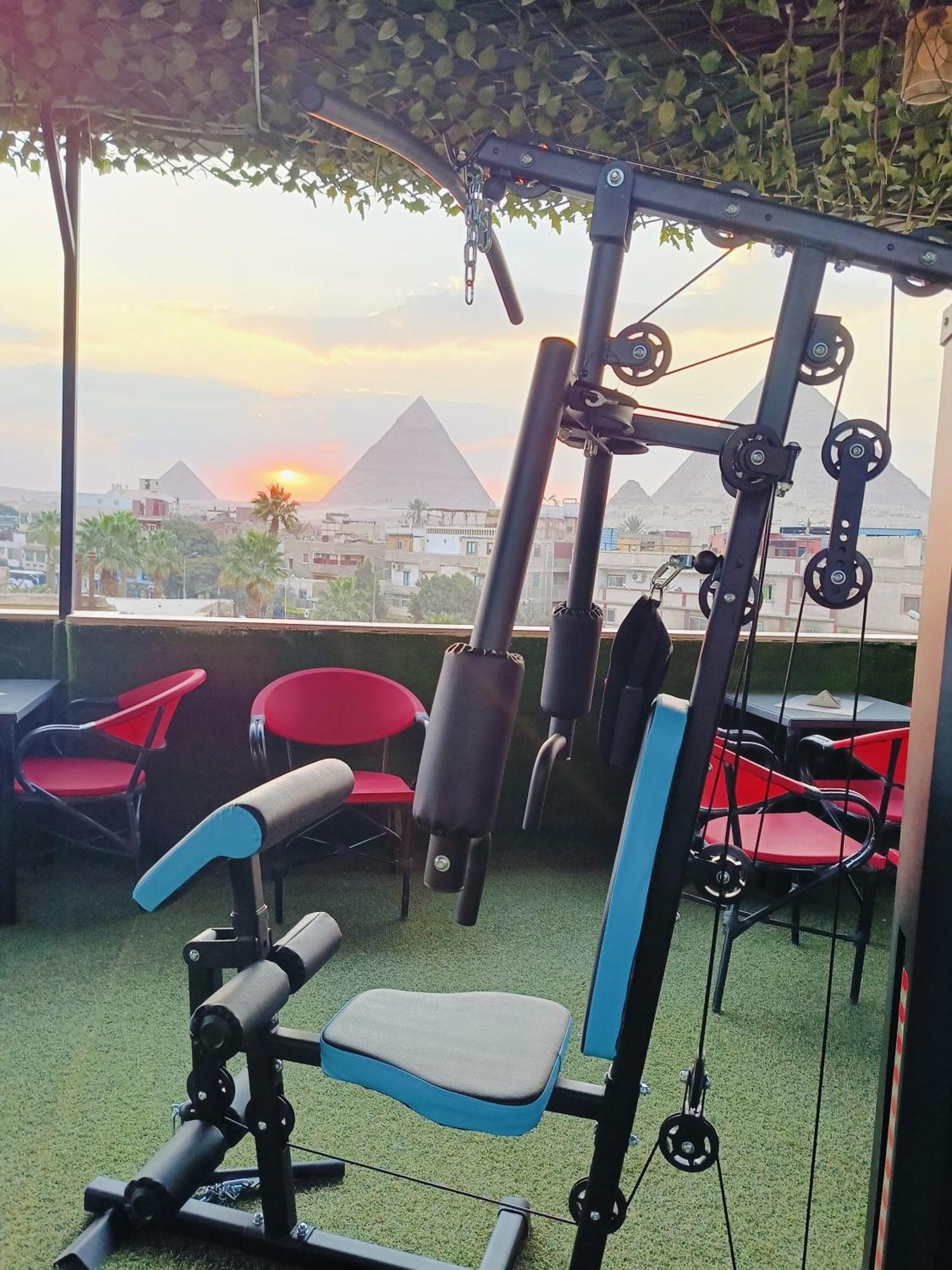 Magic Golden Pyramids View Hotel Kafrat al Jabal ภายนอก รูปภาพ
